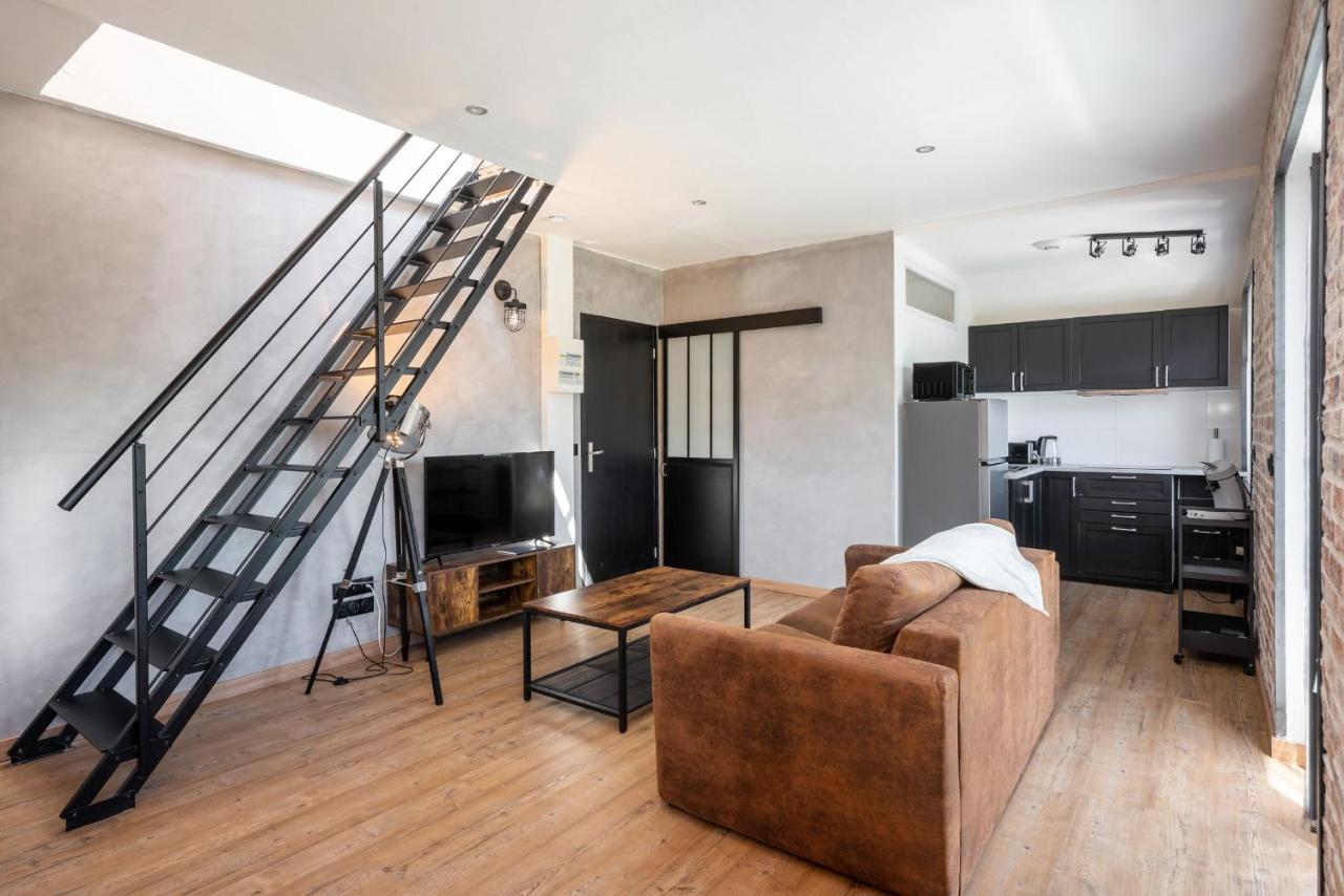 Apartment Superbe Loft Industriel - Casa Vostra - Caution 800 Eur & Id Requises - Tram-frontiere Gaillard